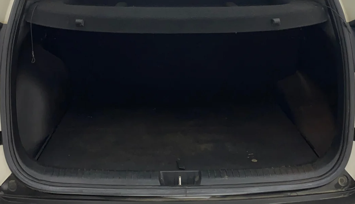 2018 Hyundai Creta SX (O) 1.6 PETROL, Petrol, Manual, 61,033 km, Boot Inside