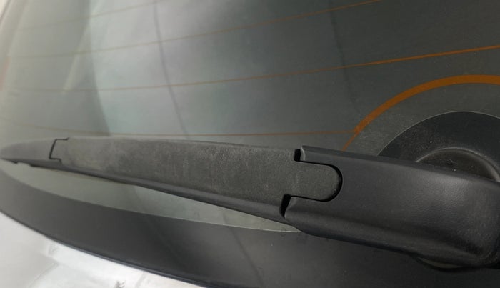 2017 Maruti Baleno DELTA PETROL 1.2, Petrol, Manual, 31,675 km, Rear Wiper