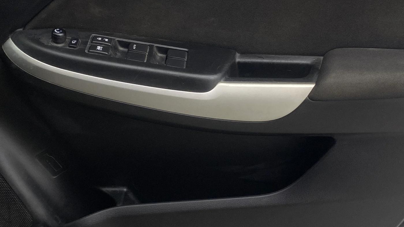 2017 Maruti Baleno DELTA PETROL 1.2, Petrol, Manual, 31,675 km, Driver Side Door Panels Control