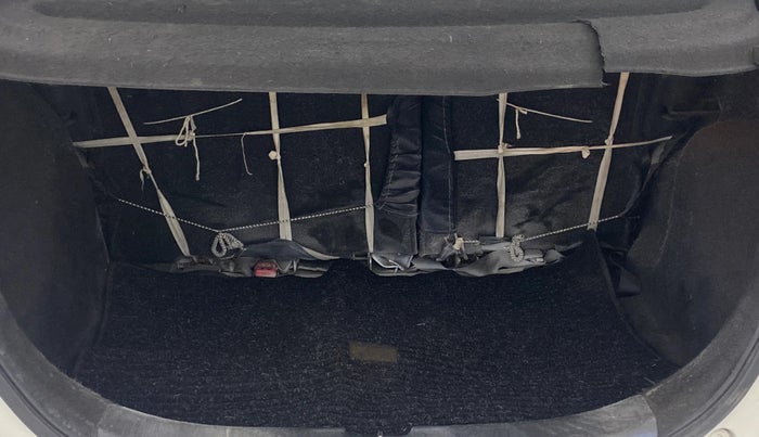 2015 Honda Jazz 1.5L I-DTEC VX, Diesel, Manual, 71,378 km, Boot Inside