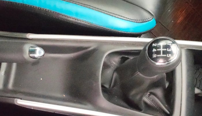 2016 Maruti Baleno ALPHA PETROL 1.2, Petrol, Manual, 67,811 km, Gear Lever