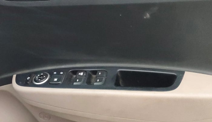 2019 Hyundai Grand i10 SPORTZ 1.2 KAPPA VTVT, Petrol, Manual, 63,179 km, Driver Side Door Panels Control