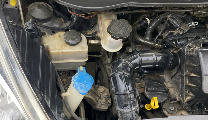 2016 Hyundai Eon ERA +, Petrol, Manual, 1,08,042 km, Engine View - Right