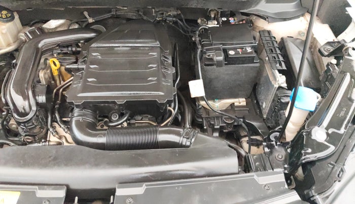 2023 Skoda KUSHAQ AMBITION 1.0L TSI MT, Petrol, Manual, 59,308 km, Engine View - Left