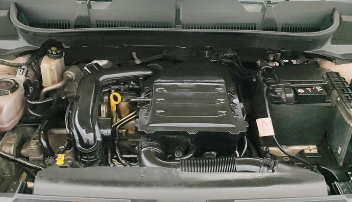 2023 Skoda KUSHAQ AMBITION 1.0L TSI MT, Petrol, Manual, 59,308 km, Engine View