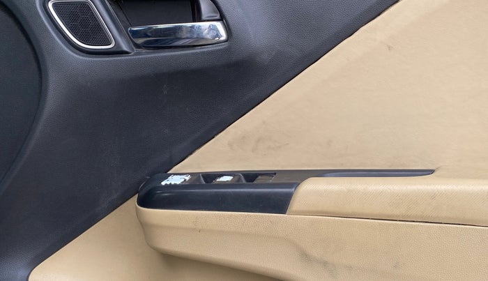 2018 Honda City 1.5L I-VTEC V MT, Petrol, Manual, 86,984 km, Driver Side Door Panels Control