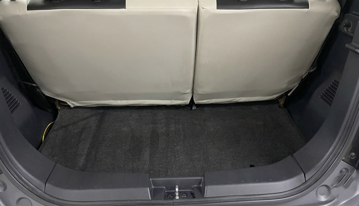 2017 Maruti Wagon R 1.0 LXI, Petrol, Manual, 65,328 km, Boot Inside