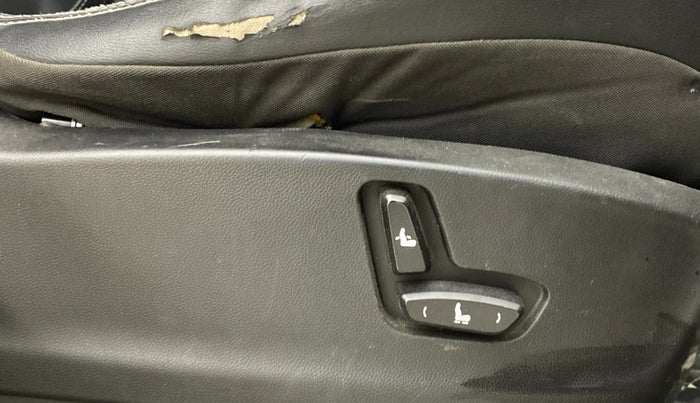 2019 MG HECTOR SHARP 2.0 DIESEL, Diesel, Manual, 97,592 km, Driver Side Adjustment Panel