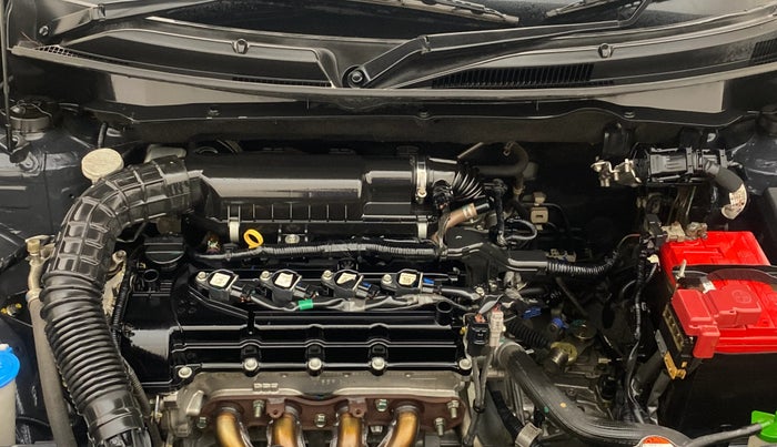 2020 Maruti Swift ZXI, Petrol, Manual, 66,031 km, Engine View