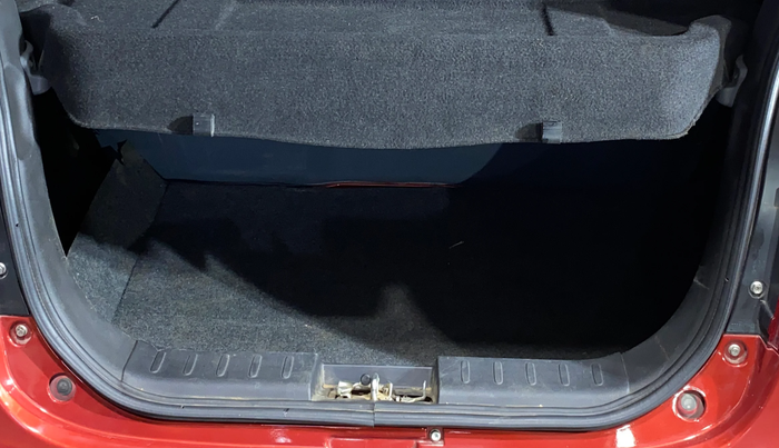 2019 Maruti Alto LXI, Petrol, Manual, 24,299 km, Boot Inside