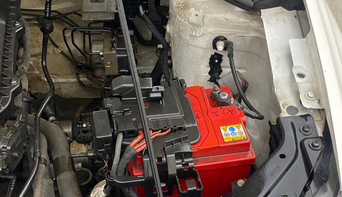 2019 Volkswagen Polo HIGHLINE PLUS 1.0 16 ALLOY, Petrol, Manual, 84,906 km, Engine View - Left