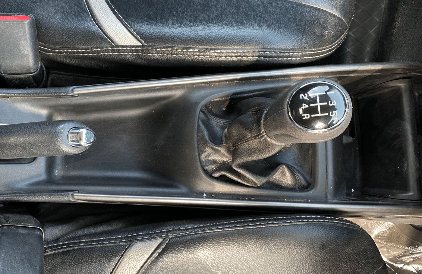 2019 Maruti Baleno ZETA PETROL 1.2, Petrol, Manual, 84,162 km, Gear Lever