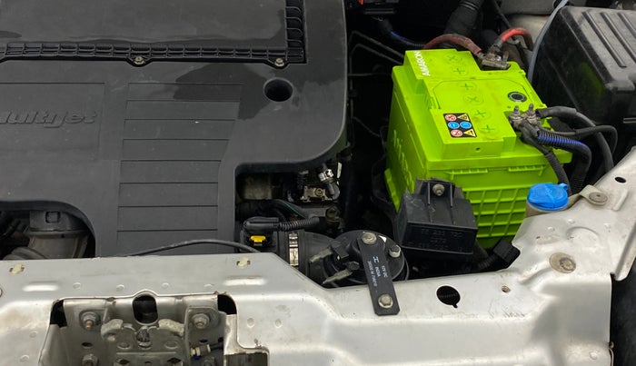 2014 Fiat Grand Punto EMOTION PACK 1.3 90 HP, Diesel, Manual, 1,18,443 km, Engine View - Left