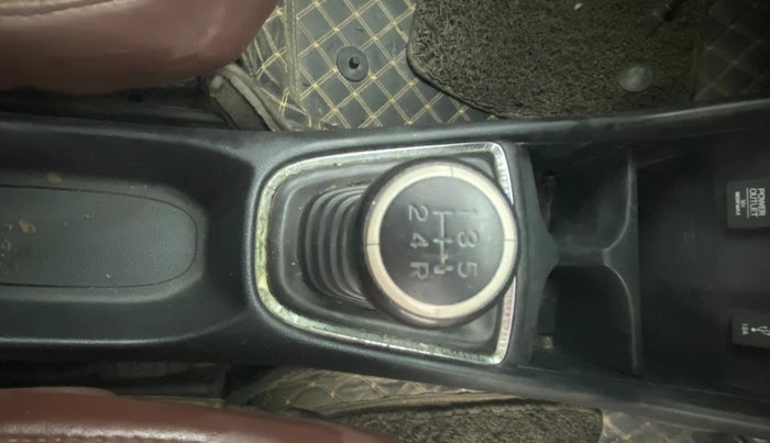 2018 Honda Amaze 1.2L I-VTEC V, Petrol, Manual, 70,574 km, Gear Lever