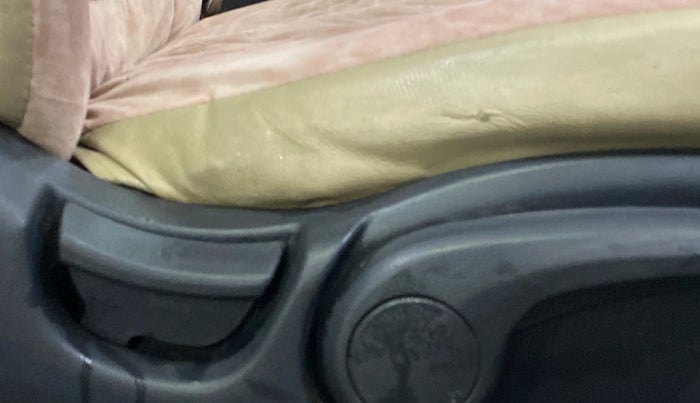 2016 Hyundai Elite i20 SPORTZ 1.2, Petrol, Manual, 76,874 km, Driver Side Adjustment Panel