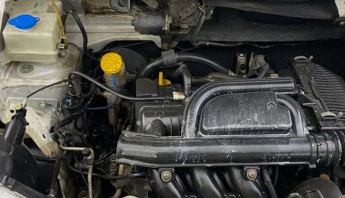 2018 Renault Kwid RXT 1.0 AMT (O), Petrol, Automatic, 76,487 km, Engine View - Right