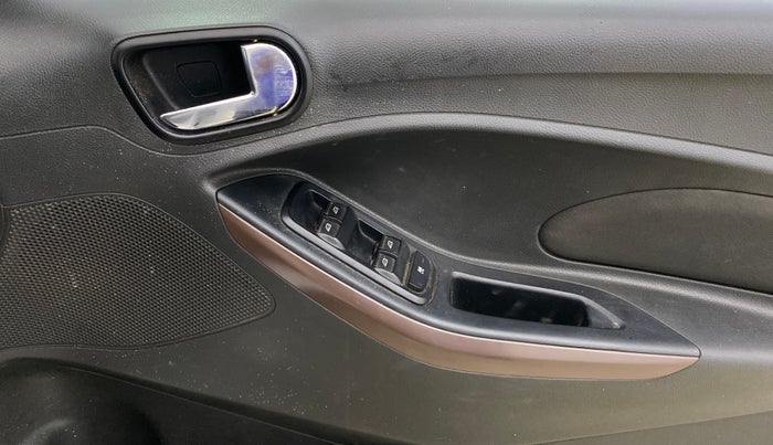 2018 Ford FREESTYLE TITANIUM PLUS 1.5 DIESEL, Diesel, Manual, 50,954 km, Driver Side Door Panels Control