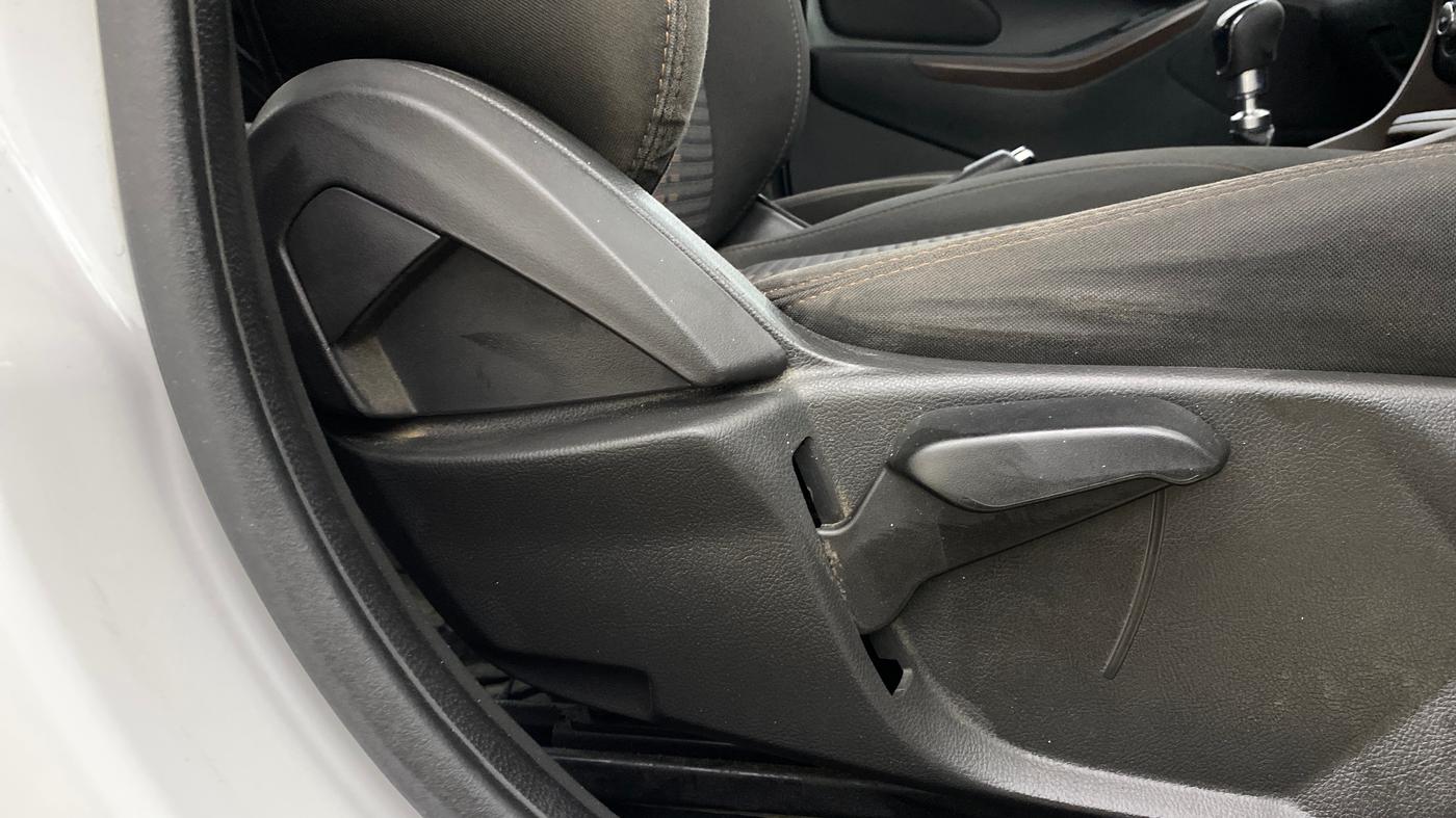 2018 Ford FREESTYLE TITANIUM PLUS 1.5 DIESEL, Diesel, Manual, 50,831 km, Driver Side Adjustment Panel