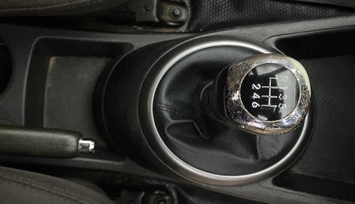 2014 Hyundai Elite i20 SPORTZ 1.4 CRDI, Diesel, Manual, 1,37,256 km, Gear Lever