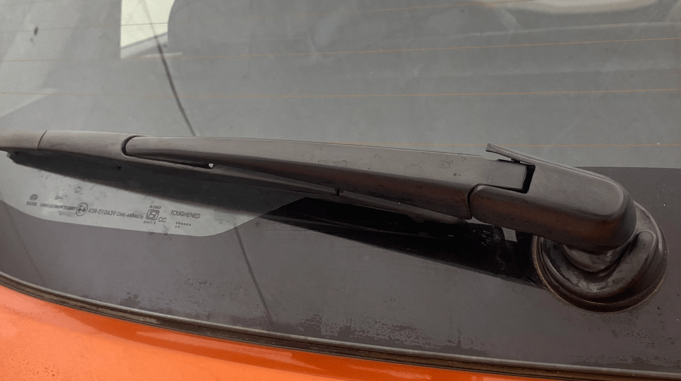 2022 Tata PUNCH CREATIVE  AMT, Petrol, Automatic, 26,293 km, Rear Wiper