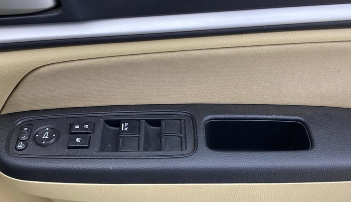 2021 Honda Amaze 1.2L I-VTEC S CVT, Petrol, Automatic, 29,144 km, Driver Side Door Panels Control