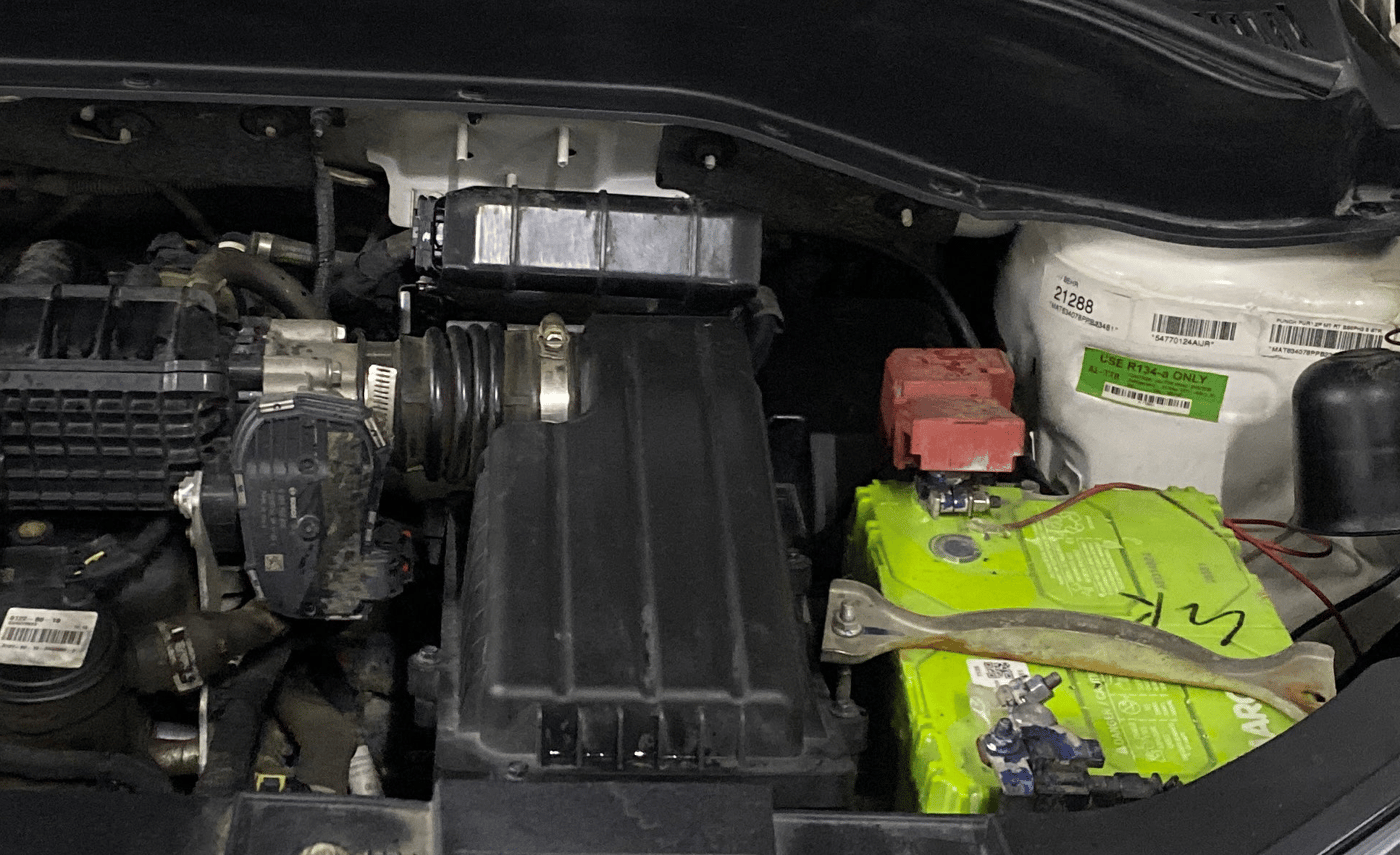 2023 Tata PUNCH PURE MT, Petrol, Manual, 45,900 km, Engine View - Left