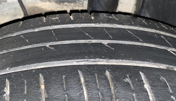 2023 Tata PUNCH PURE MT, Petrol, Manual, 45,900 km, Left Rear Tyre Tread