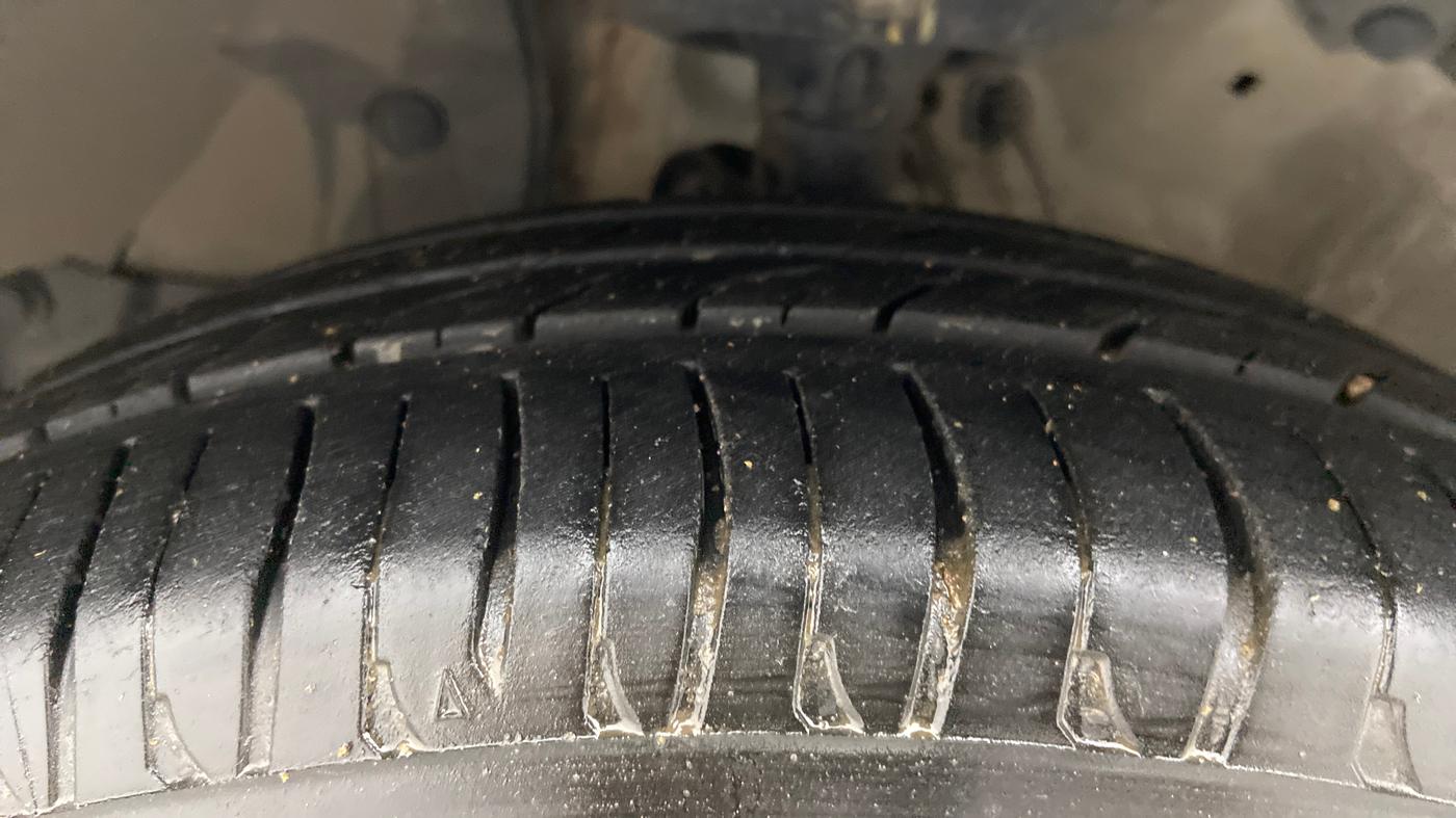 2017 Honda City 1.5L I-VTE V CVT, CNG, Automatic, 91,659 km, Left Front Tyre Tread