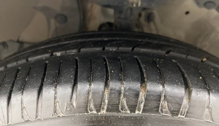 2017 Honda City 1.5L I-VTE V CVT, Petrol, Automatic, 91,659 km, Left Front Tyre Tread