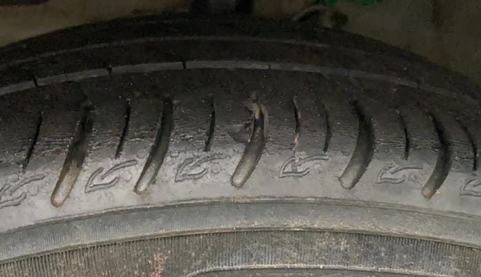 2019 Hyundai i20 Active 1.2 S, Petrol, Manual, 1,35,263 km, Left Front Tyre Tread
