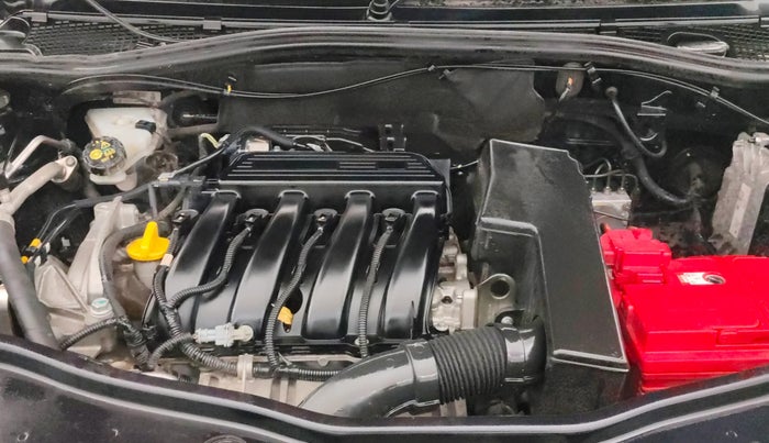 2017 Renault Duster RXL PETROL, Petrol, Manual, 51,961 km, Engine View