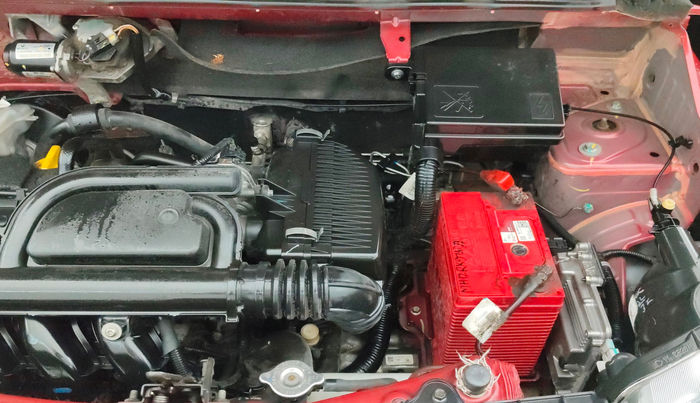 2019 Renault Kwid RXT 1.0 AMT (O), Petrol, Automatic, 31,016 km, Engine View - Left