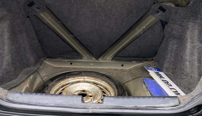 2013 Honda Amaze 1.2L I-VTEC EX, Petrol, Manual, 51,902 km, Boot Inside