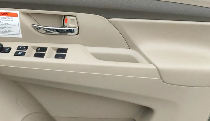 2022 Maruti Ertiga   VXI (O) CNG, CNG, Manual, 44,485 km, Driver Side Door Panels Control