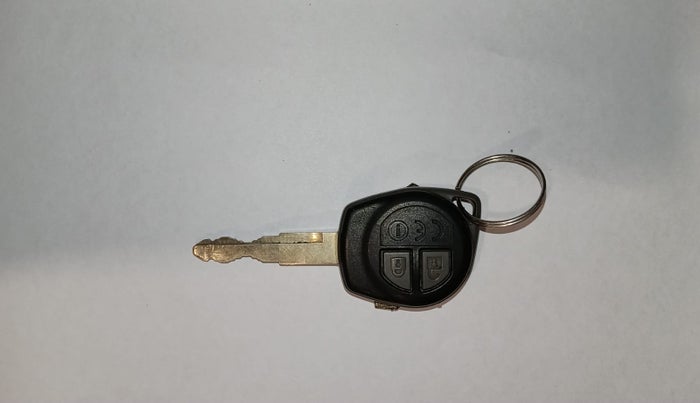 2022 Maruti Ertiga   VXI (O) CNG, CNG, Manual, 44,485 km, Key Close Up