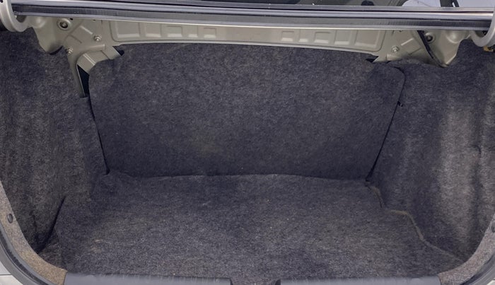 2013 Honda Amaze 1.2L I-VTEC EX, Petrol, Manual, 97,342 km, Boot Inside