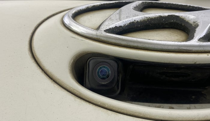 2017 Hyundai Grand i10 SPORTZ (O) AT 1.2 KAPPA VTVT, Petrol, Automatic, 66,322 km, Parking Camera