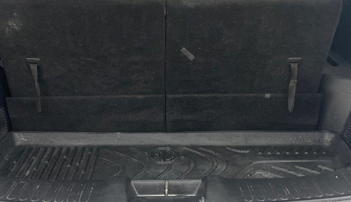 2021 MG HECTOR PLUS SELECT 2.0 DIESEL TURBO MT 7-STR, Diesel, Manual, 49,336 km, Boot Inside