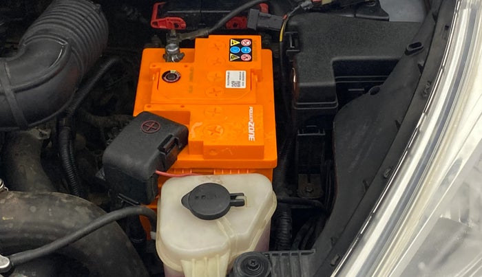 2016 Hyundai Grand i10 MAGNA 1.1 CRDI, Diesel, Manual, 95,639 km, Engine View - Left