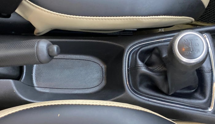 2025 Honda Amaze 1.2L I-VTEC S, Petrol, Manual, 4,785 km, Gear Lever