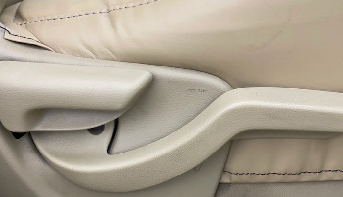 2014 Honda Amaze 1.2L I-VTEC S, Petrol, Manual, 94,432 km, Driver Side Adjustment Panel