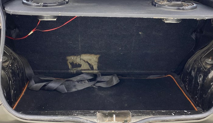 2017 Renault Kwid CLIMBER 1.0, Petrol, Manual, 75,069 km, Boot Inside