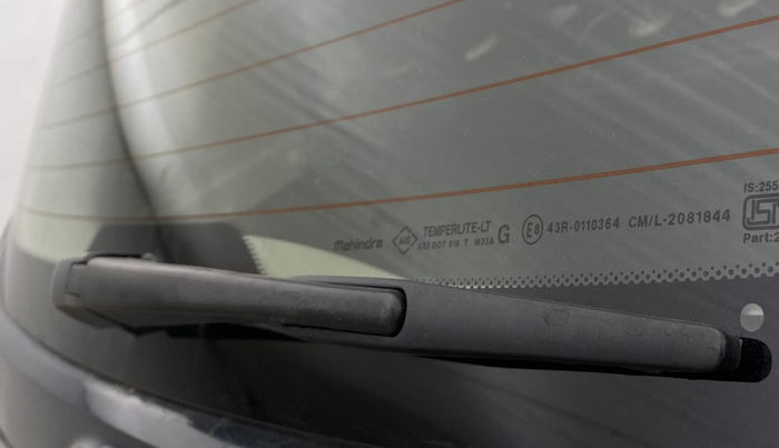 2020 Mahindra XUV300 W8 (O) 1.2 PETROL, Petrol, Manual, 26,537 km, Rear Wiper