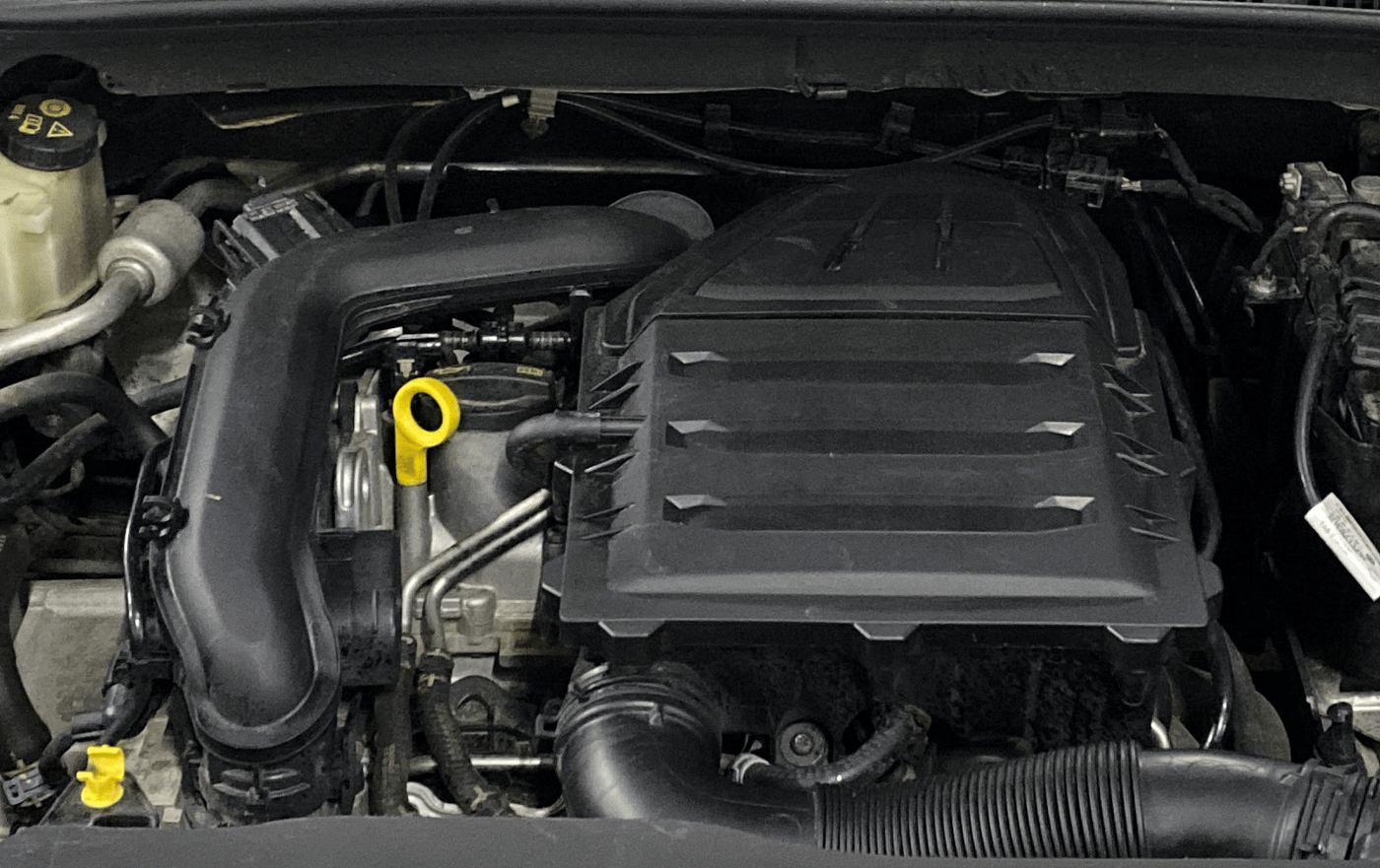 2022 Volkswagen TAIGUN HIGHLINE 1.0 TSI MT, Petrol, Manual, 21,047 km, Engine View