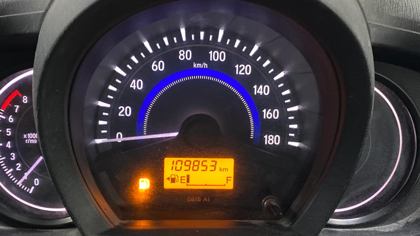 2015 Honda Amaze 1.2L I-VTEC S, Petrol, Manual, 1,09,812 km, Odometer Image