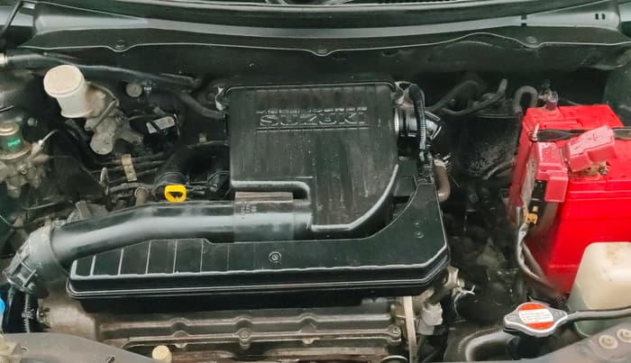 2013 Maruti Swift LXI, Petrol, Manual, 32,614 km, Engine View