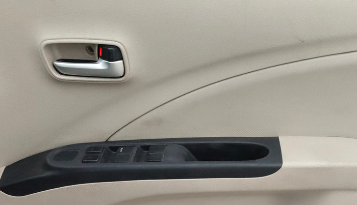2018 Maruti Celerio VXI (O) CNG, CNG, Manual, 71,268 km, Driver Side Door Panels Control