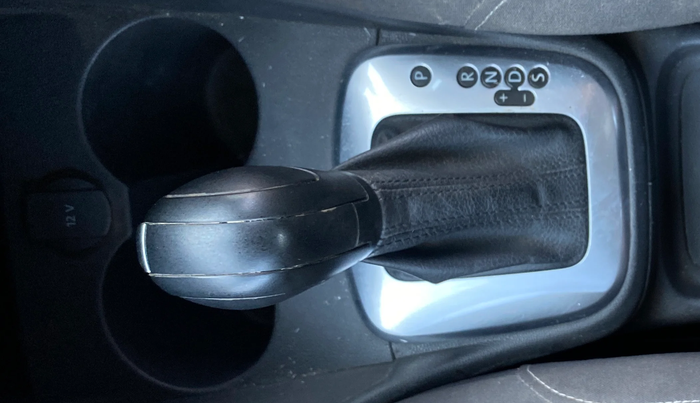 2021 Volkswagen Polo COMFORTLINE 1.0L TSI AT, Petrol, Automatic, 60,979 km, Gear Lever