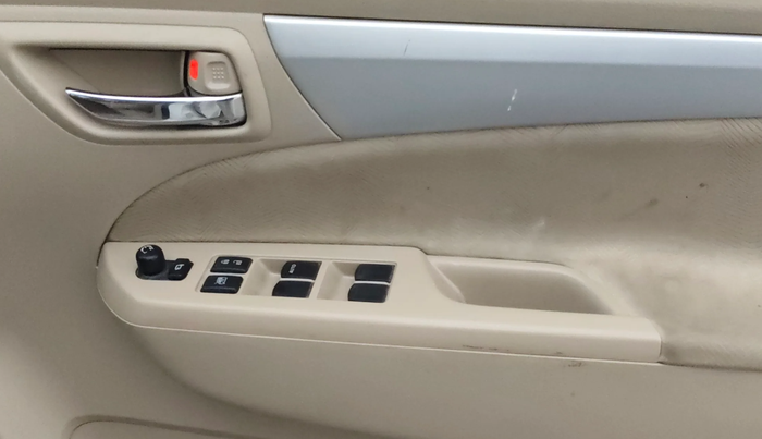 2016 Maruti Ertiga VXI, Petrol, Manual, 60,020 km, Driver Side Door Panels Control