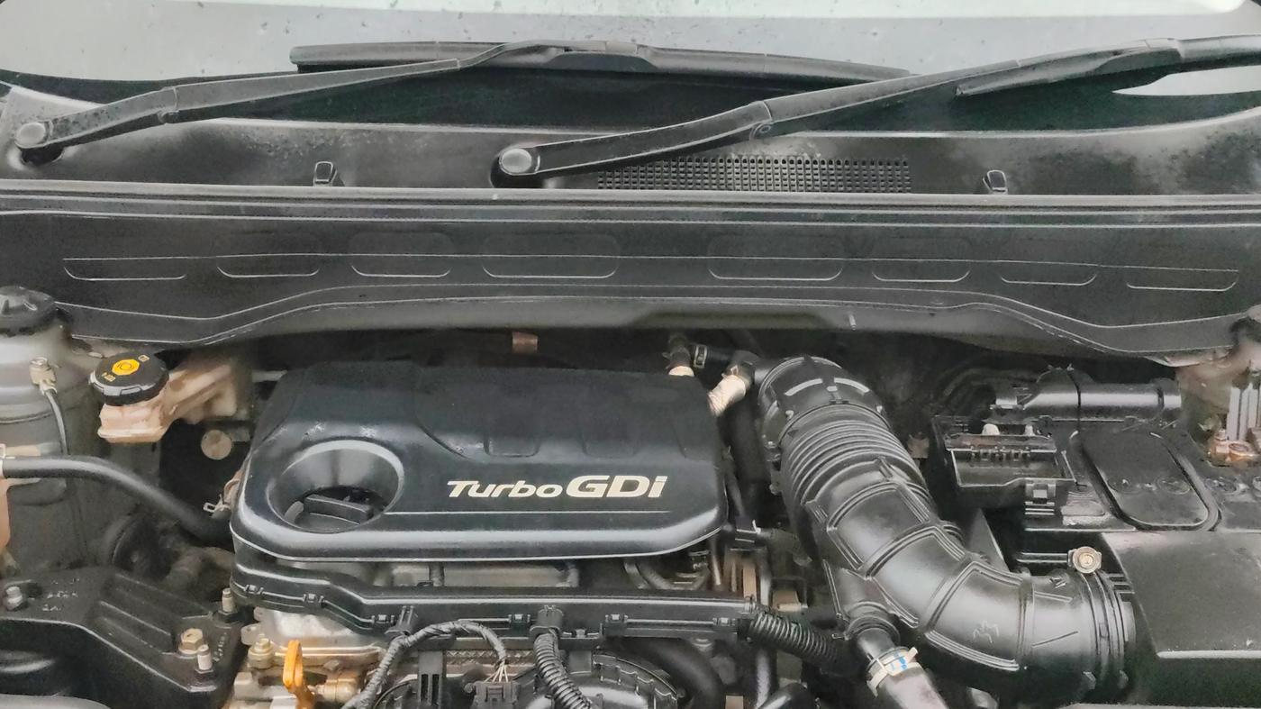2021 Hyundai VENUE SX PLUS 1.0 TURBO DCT, Petrol, Automatic, 90,257 km, Engine View